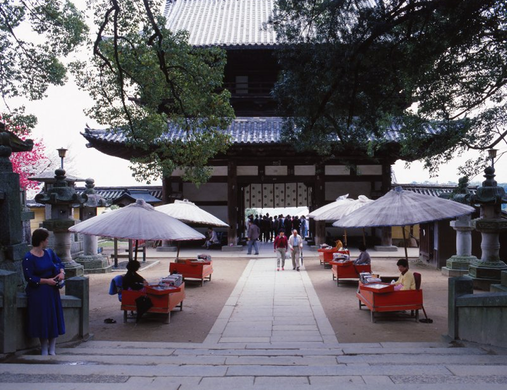 kabuki stage